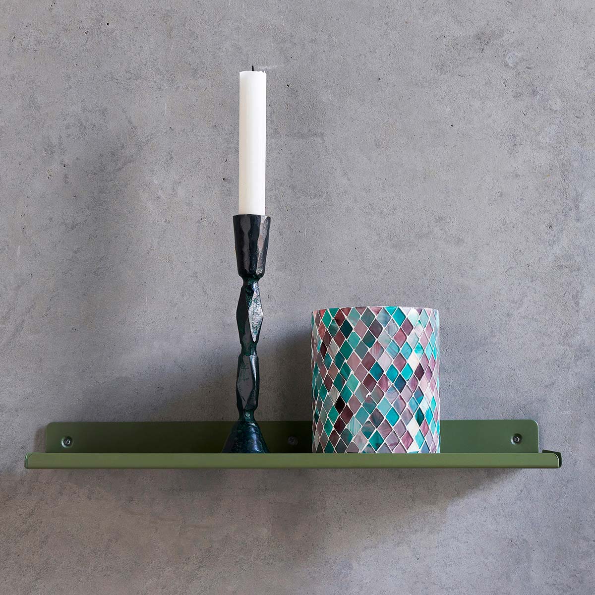 House Doctor hylde i metal - Ledge 43 cm - Grøn