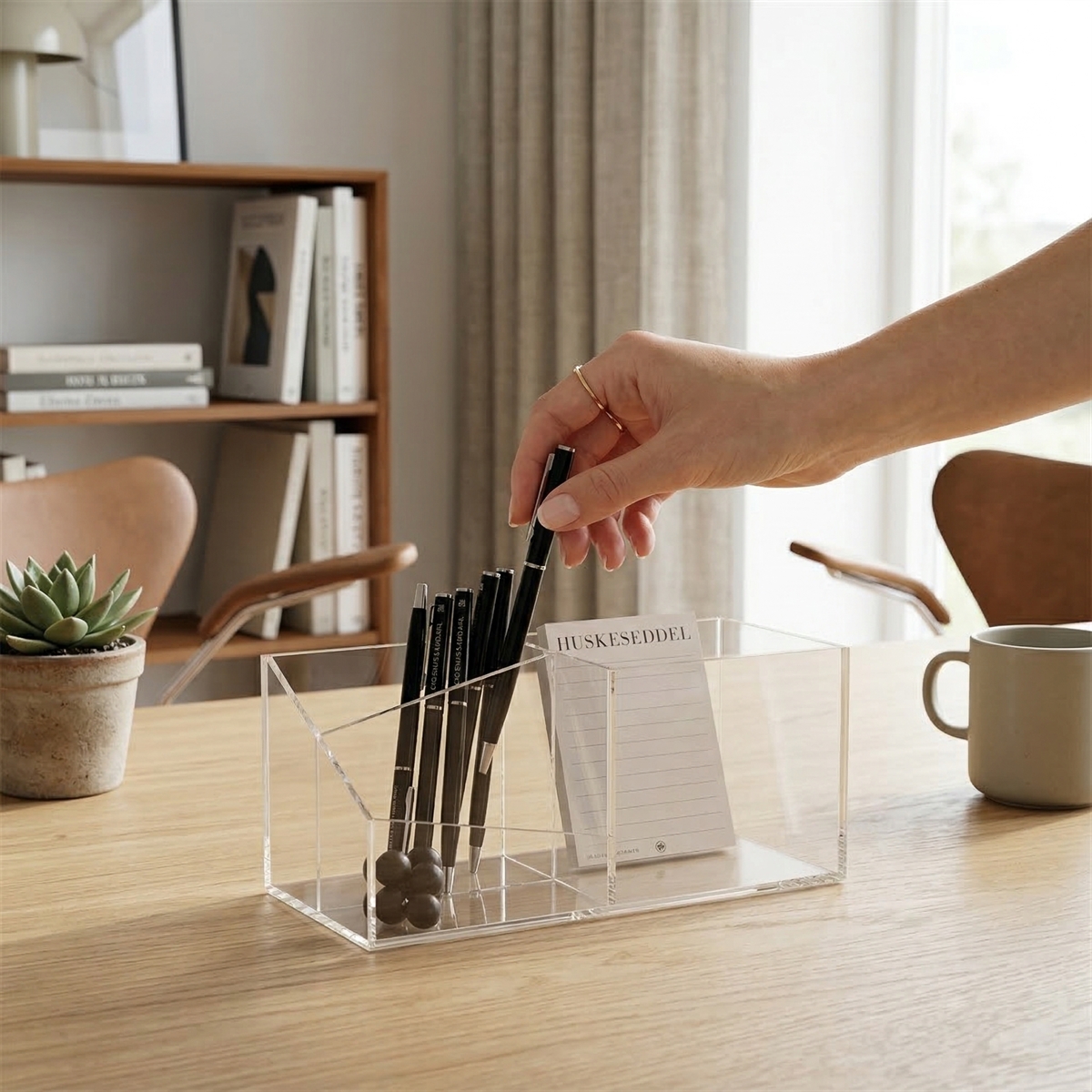 Modena Stationary box i klar akryl