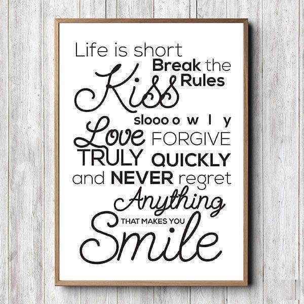Plakat "Life is short" sort/hvid